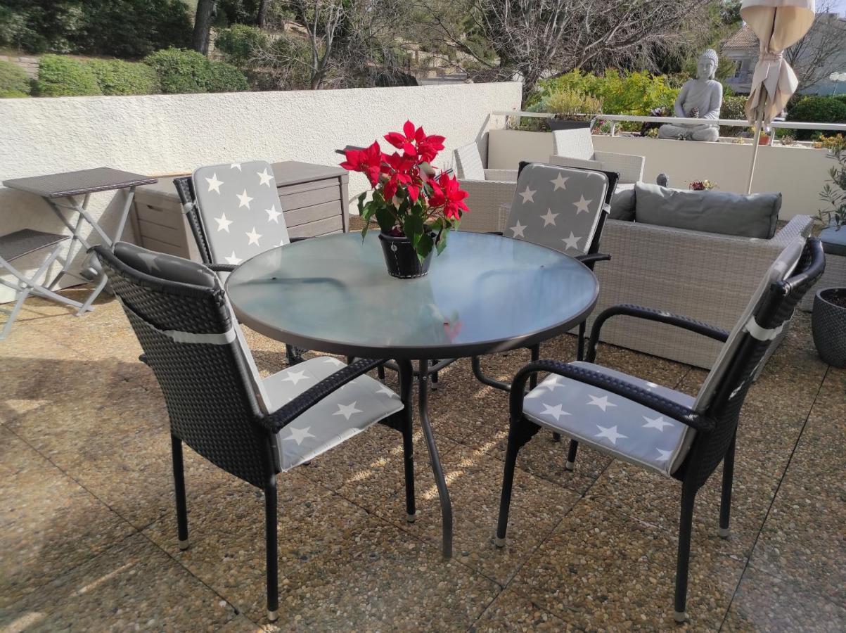 2 Pieces Avec Grande Terrasse Apartment La Ciotat Exterior photo