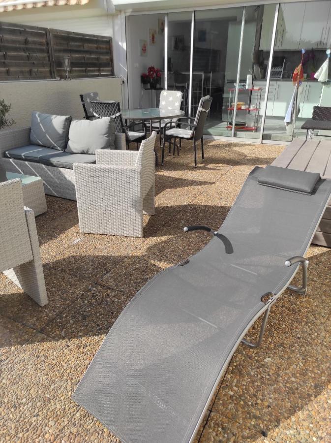 2 Pieces Avec Grande Terrasse Apartment La Ciotat Exterior photo
